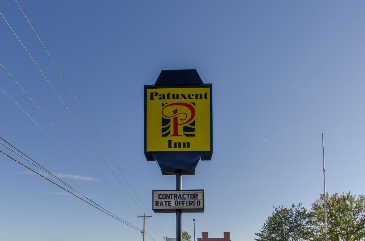 Patuxent Inn La Plata Bagian luar foto